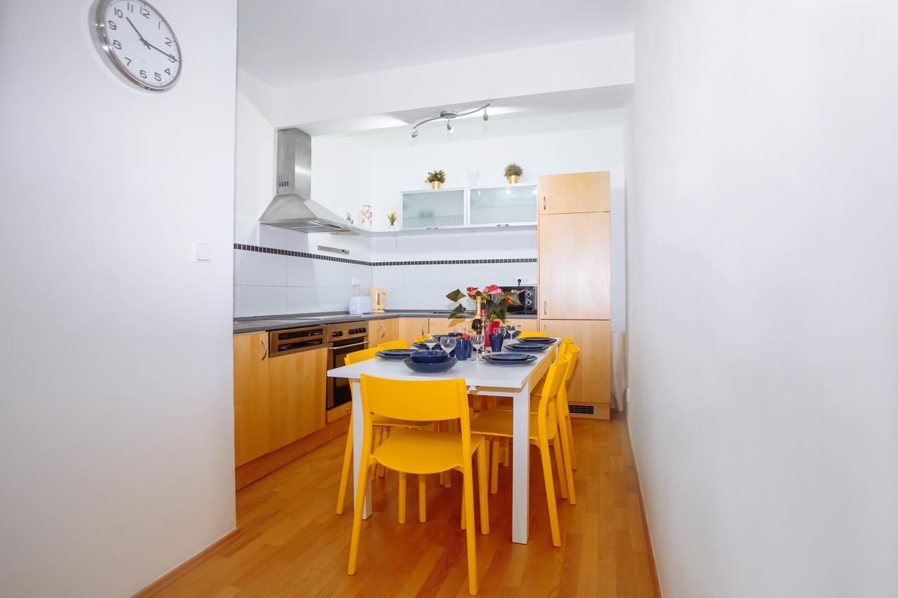 Beautiful Apartment In Central Residence Praha Eksteriør bilde