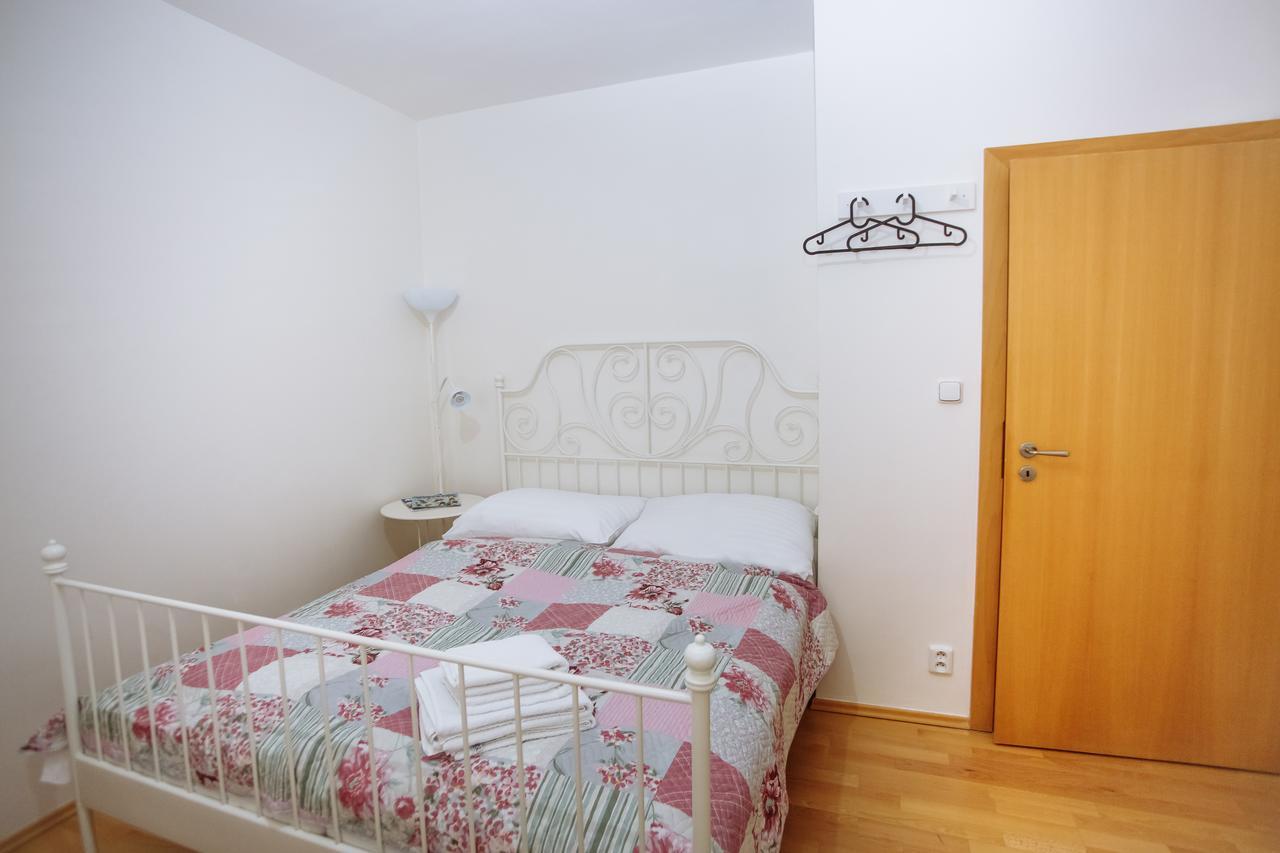 Beautiful Apartment In Central Residence Praha Eksteriør bilde